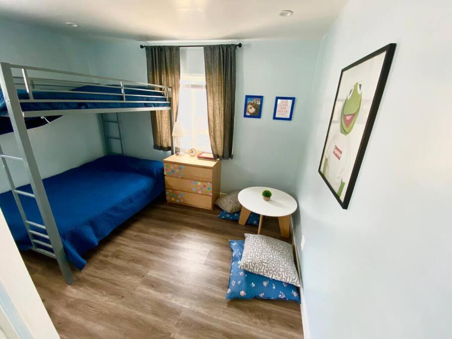 Vakantiehuis Hidden Gem La 2bd House With Dreamy Backyard
