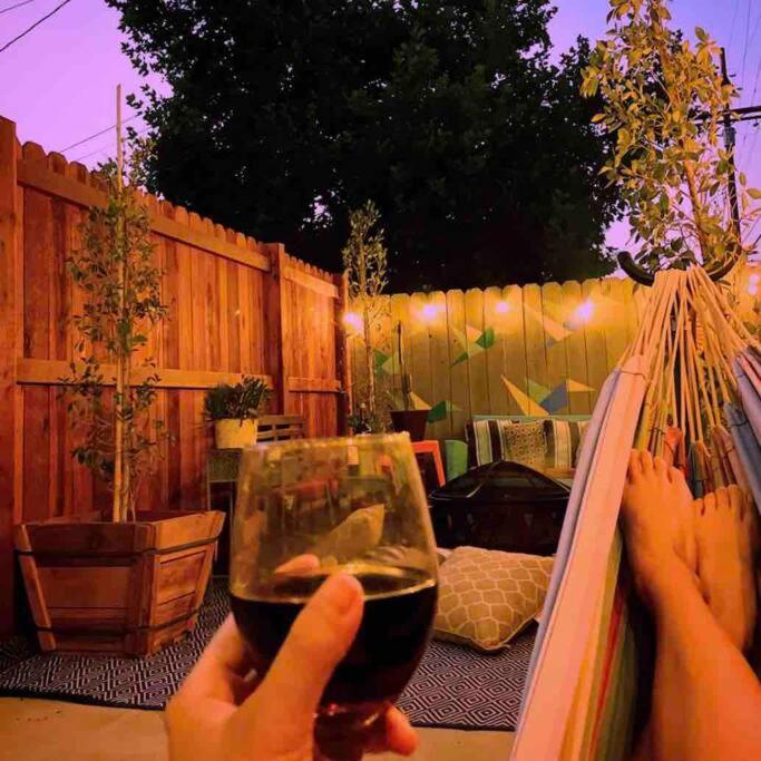 Vakantiehuis Hidden Gem La 2bd House With Dreamy Backyard